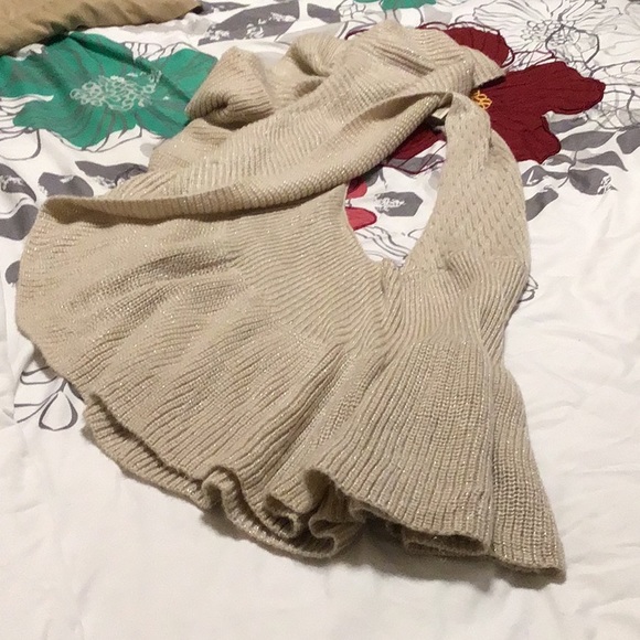 Ladies Mudd Sweater - Picture 4 of 8